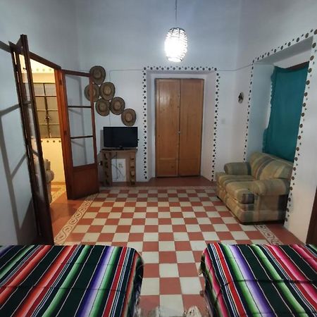 Cuarto Panchito ***Centro Historico*** Apartment เกเรตาโร ภายนอก รูปภาพ