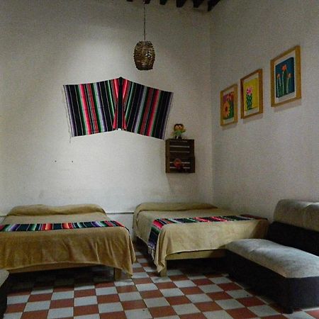 Cuarto Panchito ***Centro Historico*** Apartment เกเรตาโร ภายนอก รูปภาพ